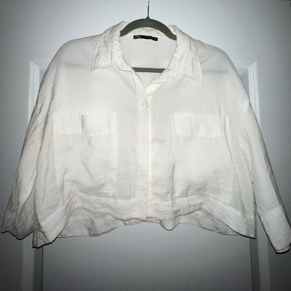 White cropped shirt